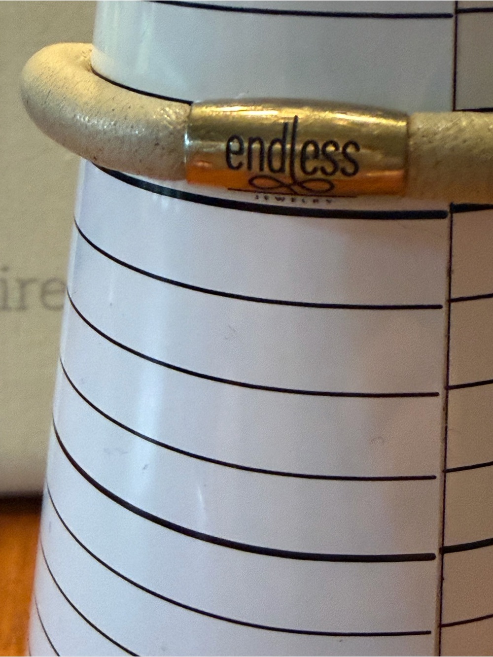 Endless Jewelry J Lo Nude Leather 5 925 Charms
Magnetic Closure 6 inch - Picture 2 of 13